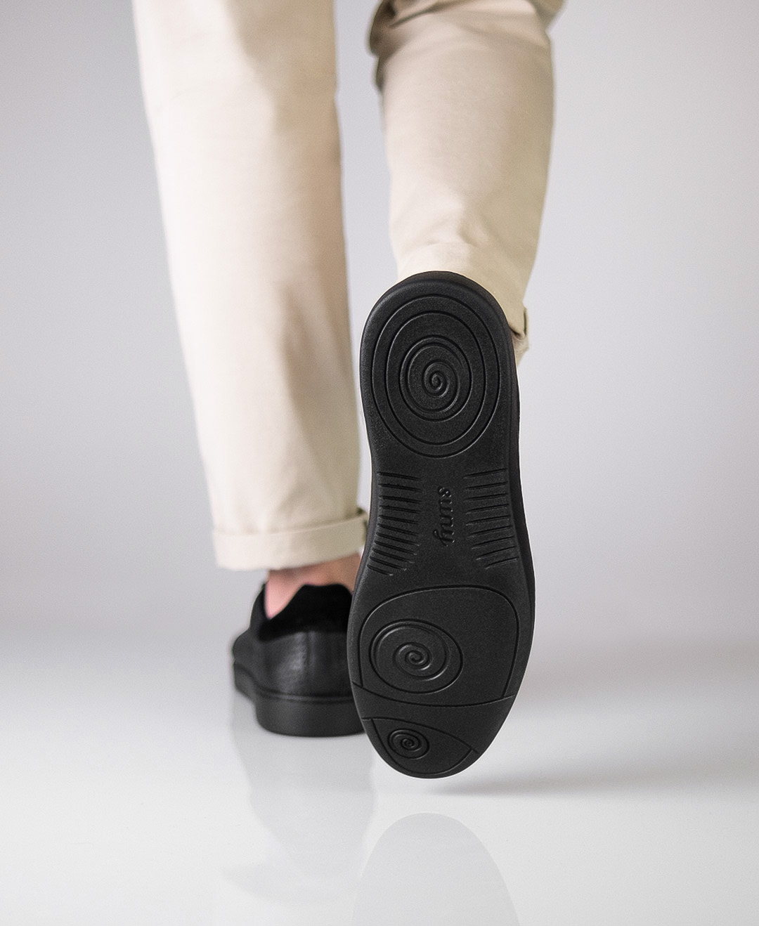 Sneaker 7430 zum Tanzen auf allen Böden