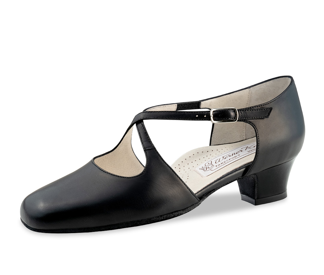 Zapatos de baile cerrados Werner Kern para mujer, en piel napa negra y tacón de 3,5 cm.