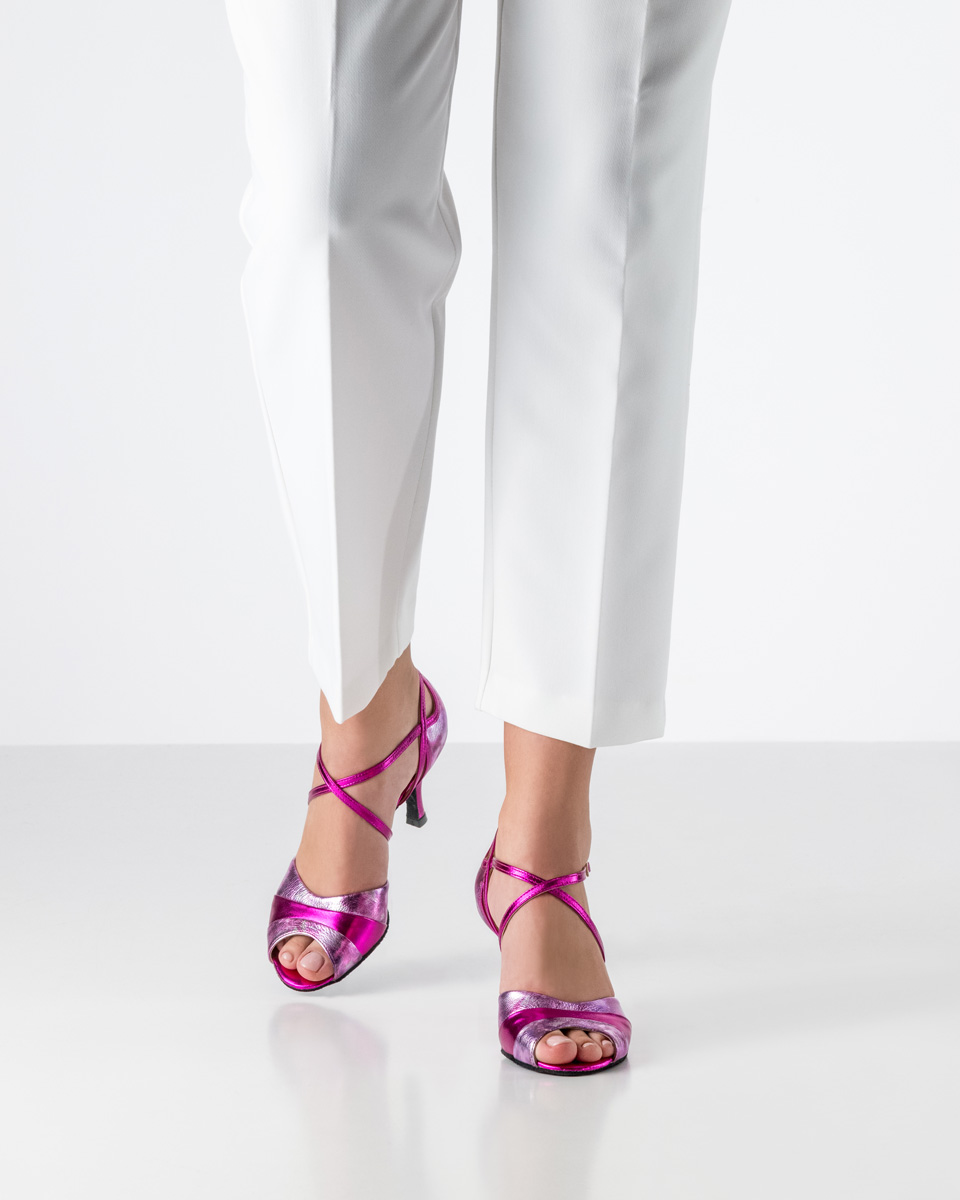 Martinee Pinker Damentanzschuh von Nueva Epoca mit einem 7 cm Absatz