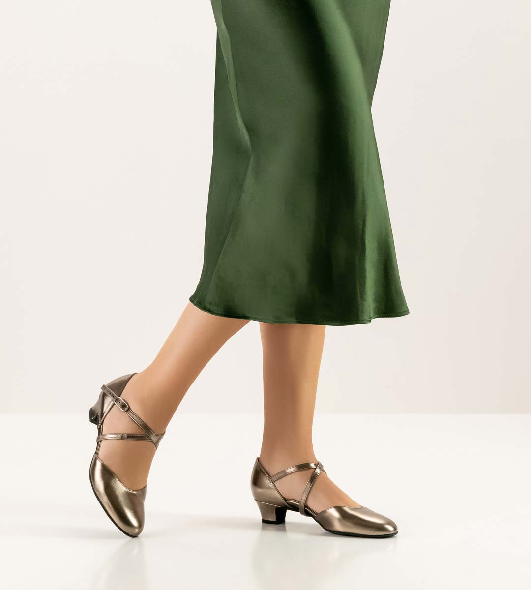 Felice  halbgeschlossener Werner Kern Tanzschuh in glänzendem Antikleder