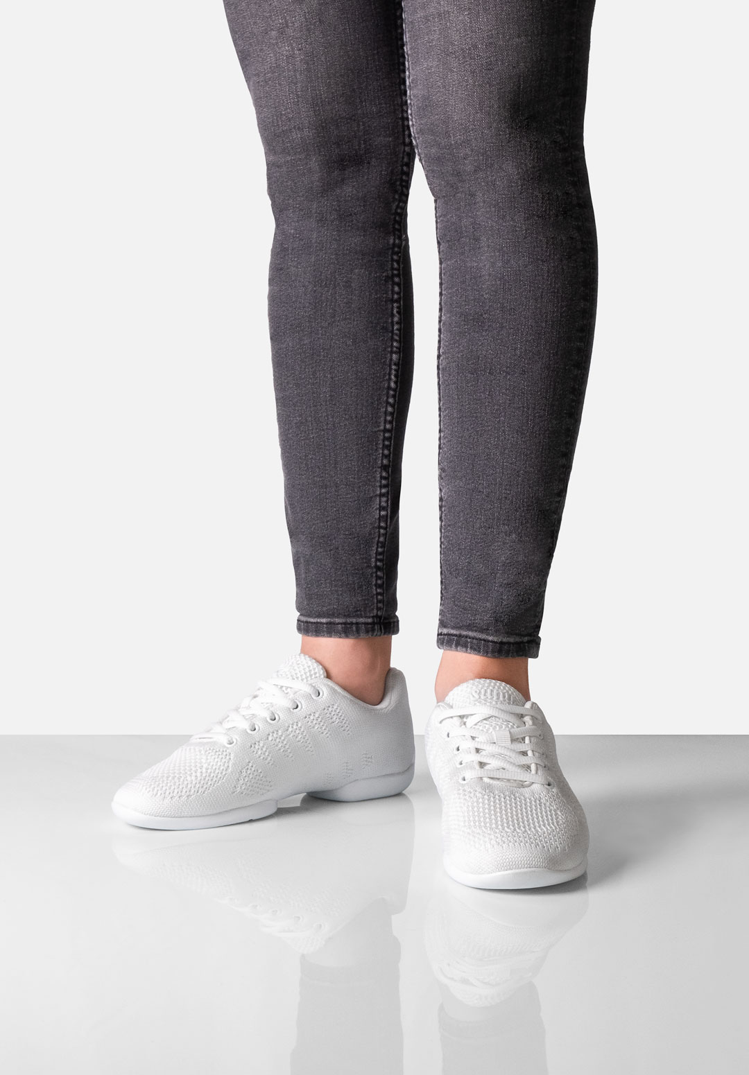 Damen Sneaker 160 von Suny by Anna Kern, weiß, Split Sole, geeignet für alle Tanzböden, drinnen und draußen.