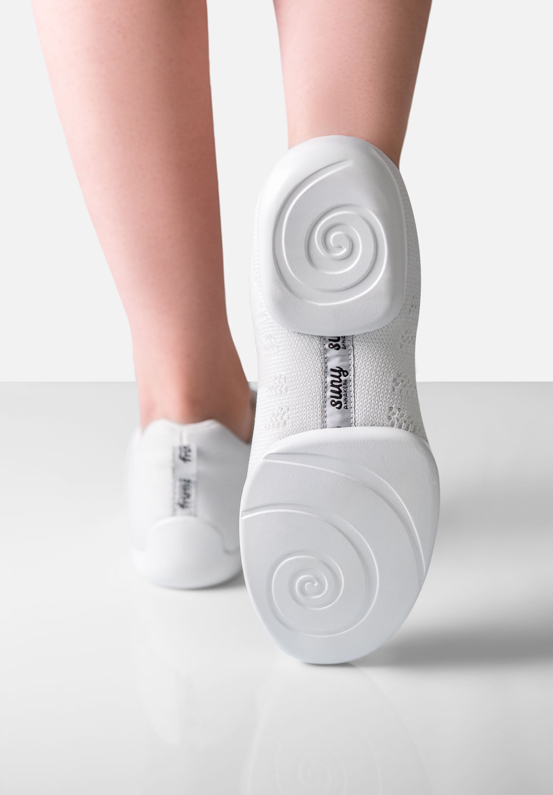 Tanz Sneaker für Damen, weiß, Suny by Anna Kern 160, feines Knitting Material, Split Sole, vielseitig einsetzbar.