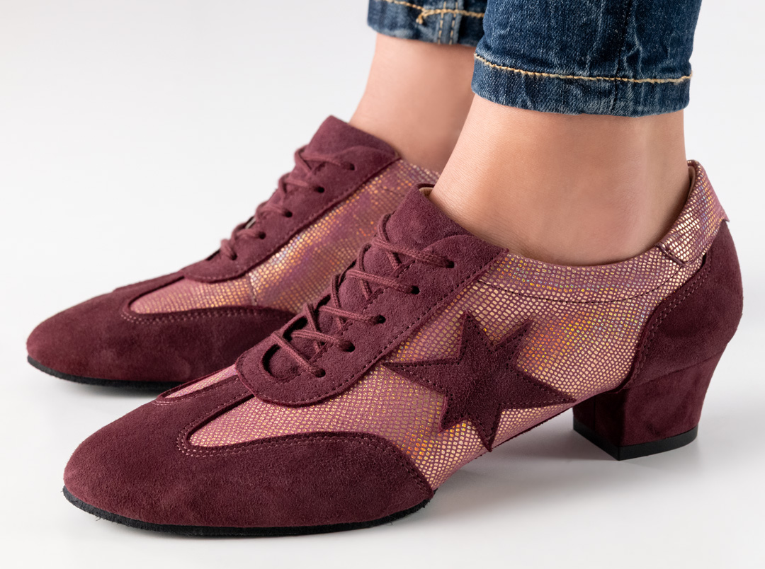 Zapatos de baile de entrenamiento de Werner Kern con tacón de 3,5 cm, aplicación de estrella y suela dividida para un entrenamiento perfecto.