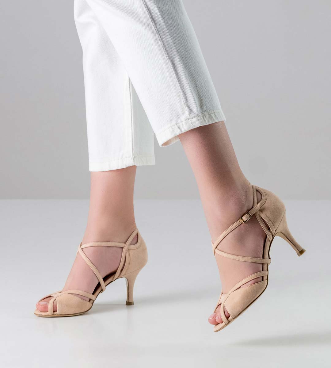 Ornella Brautschuh von Nueva Epoca mit 7 cm Absatz und mit Ledersohle