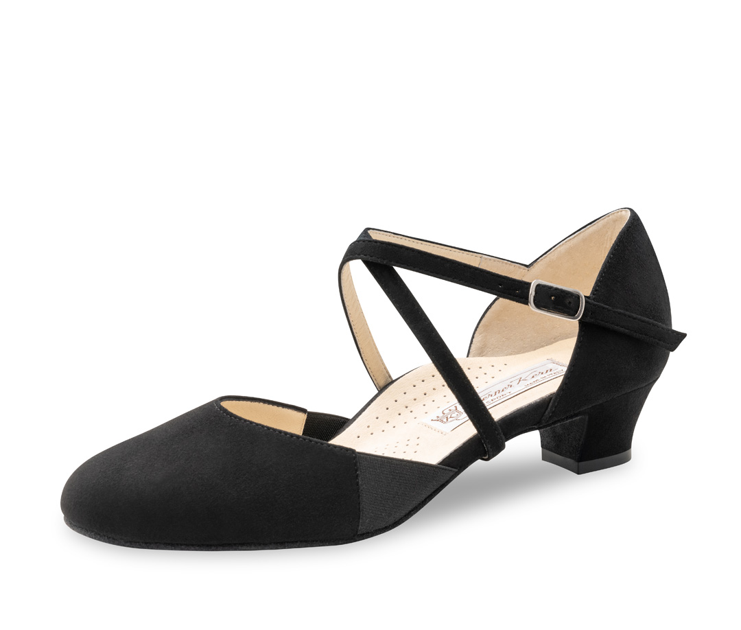 Damen Tanzschuh Ronja - Werner Kern in schwarzem Samtziegenleder, klassisch und unglaublich komfortabel mit individuell einstellbarem Kreuzristriemchen und seitlichem Gummizug, bequeme Absatzhöhe von 3,4 cm
