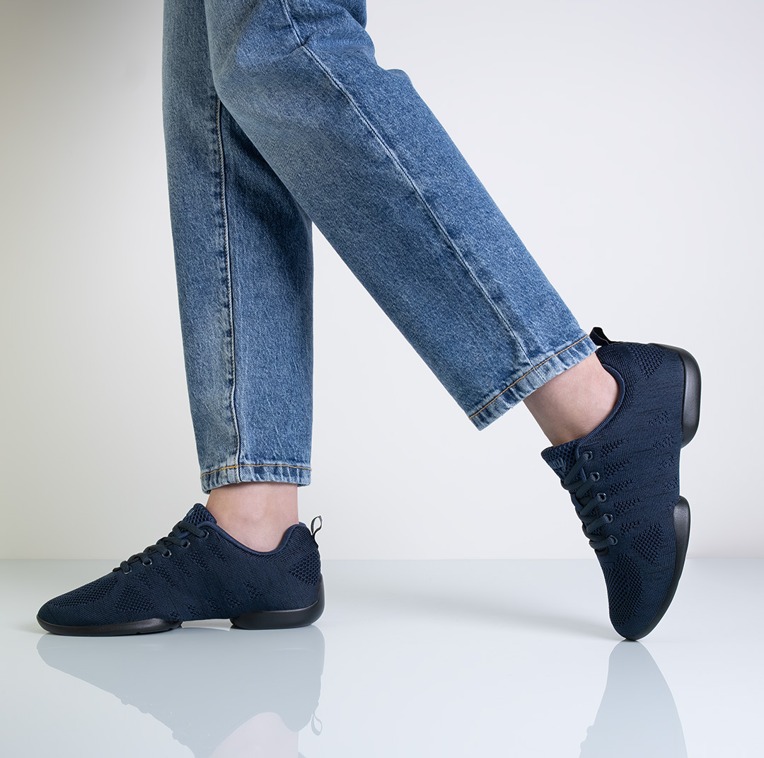 Zapatillas de baile azul oscuro de Suny para baile en línea, kizomba y bachata.
