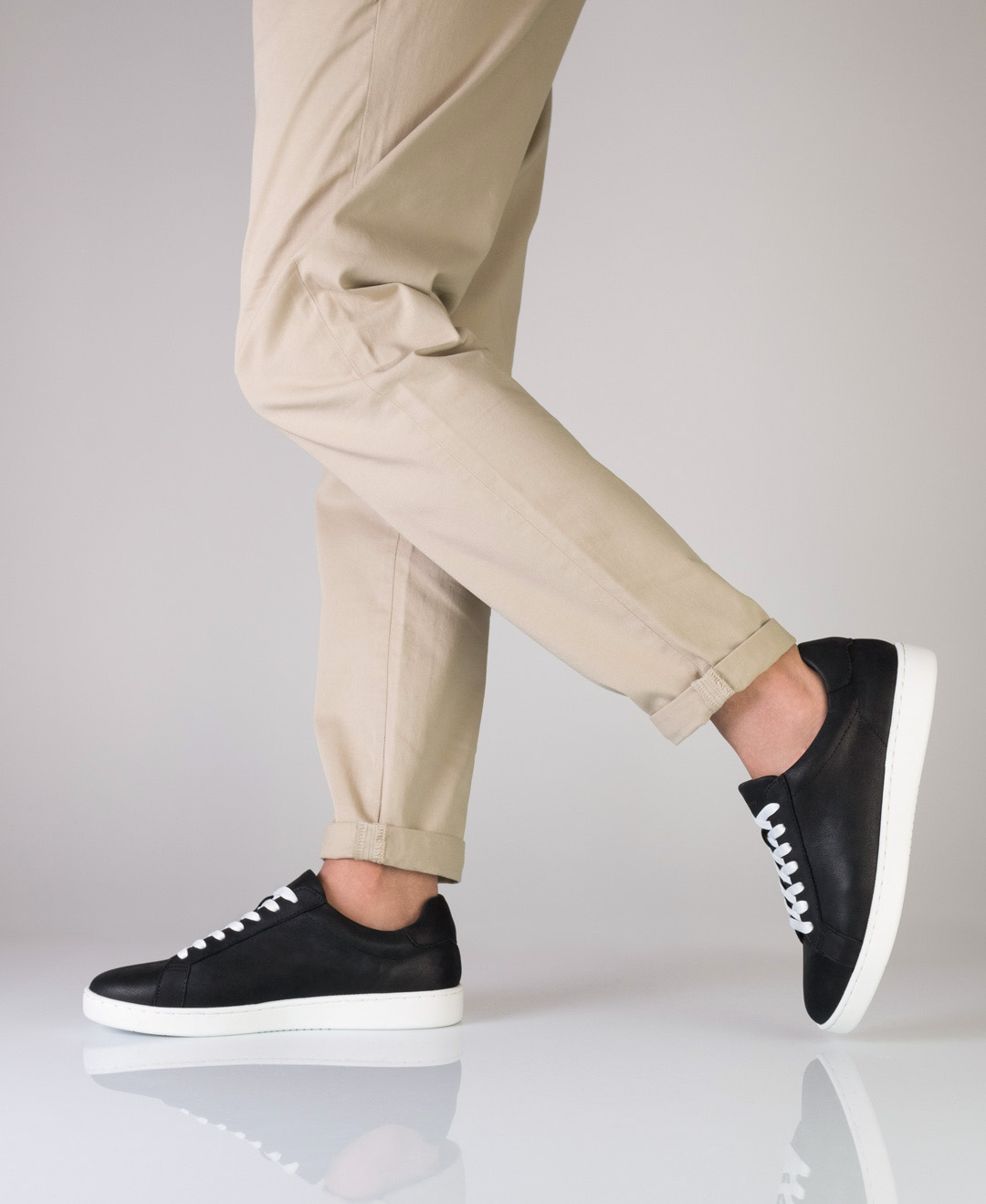 Federleichter Tanzsneaker 7410 für Herren mit PU-Sohle zum indoor und outdoor tanzen