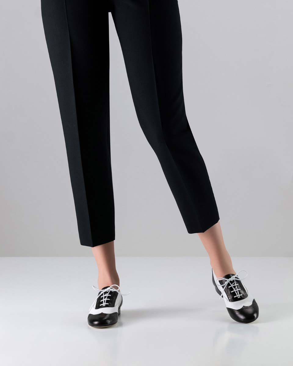 Taylor Damentanzschuh für Swing in Leder mit 1,5 cm hohem Absatz und Ledersohle