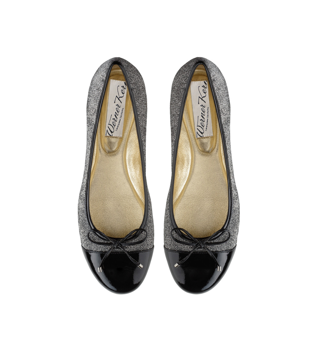 Kay Ballerinas mit einer Kombination aus feinstem Englischen Brokat in schwarz/silber und Italienischem Kalblack