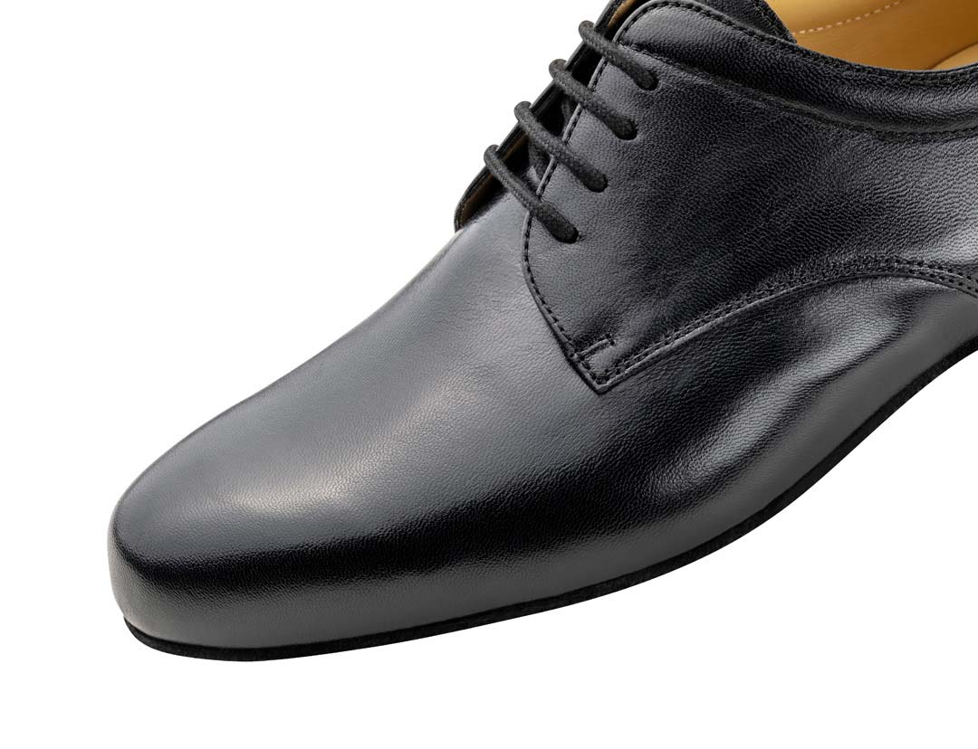 Lucca Detailansicht von vorne vom Werner Kern Herrentanzschuh