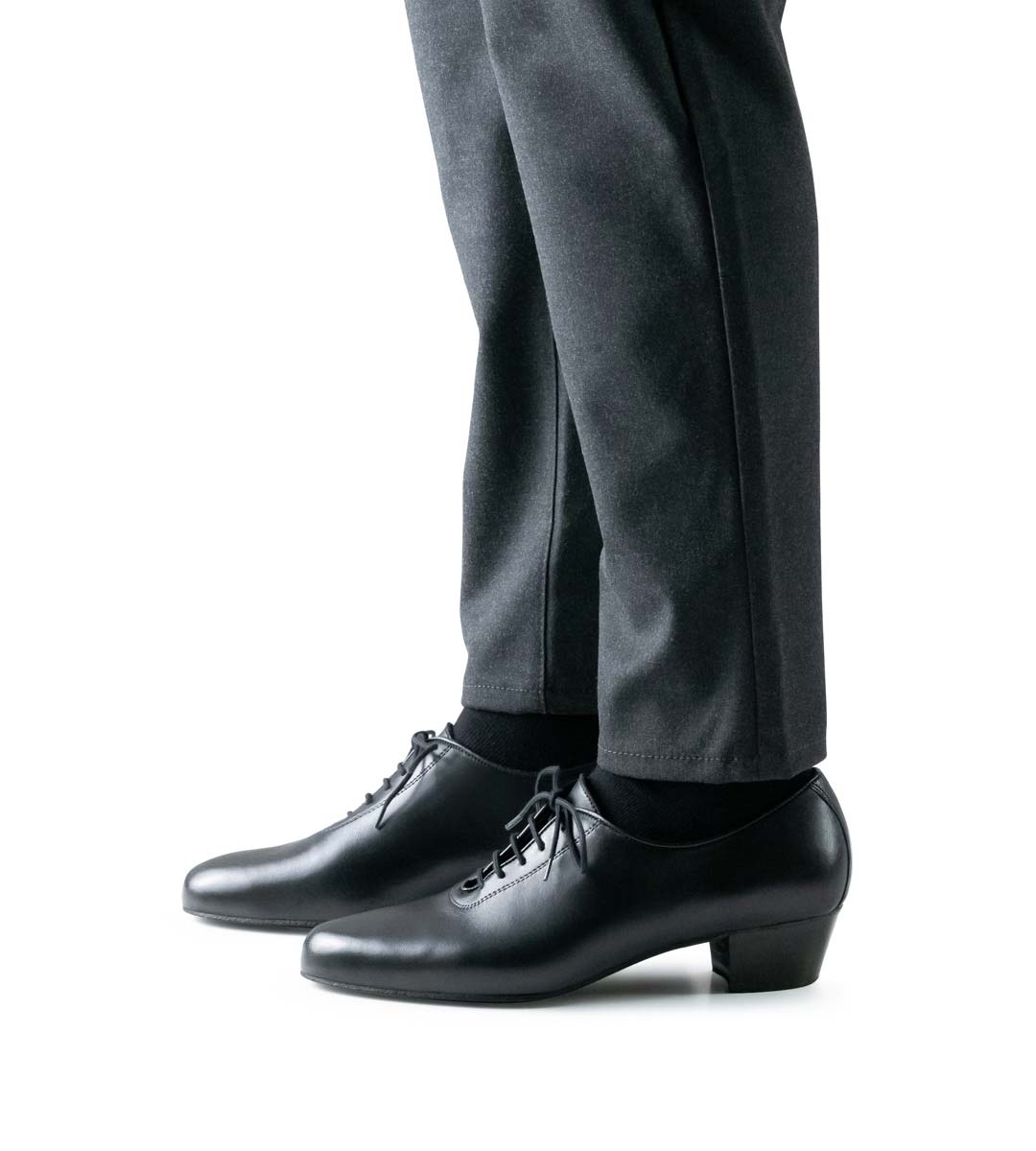 Forli Graue Hose in Kombination mit Werner Kern Herrentanzschuh mit 4 cm Absatzhöhe