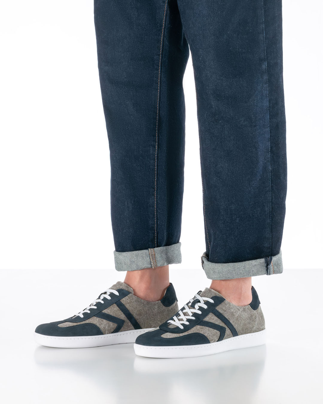 Zapatillas de baile para hombre, de tela y piel, en tonos beige y azul, con suela de baile de PU blanca, para uso en interiores y exteriores