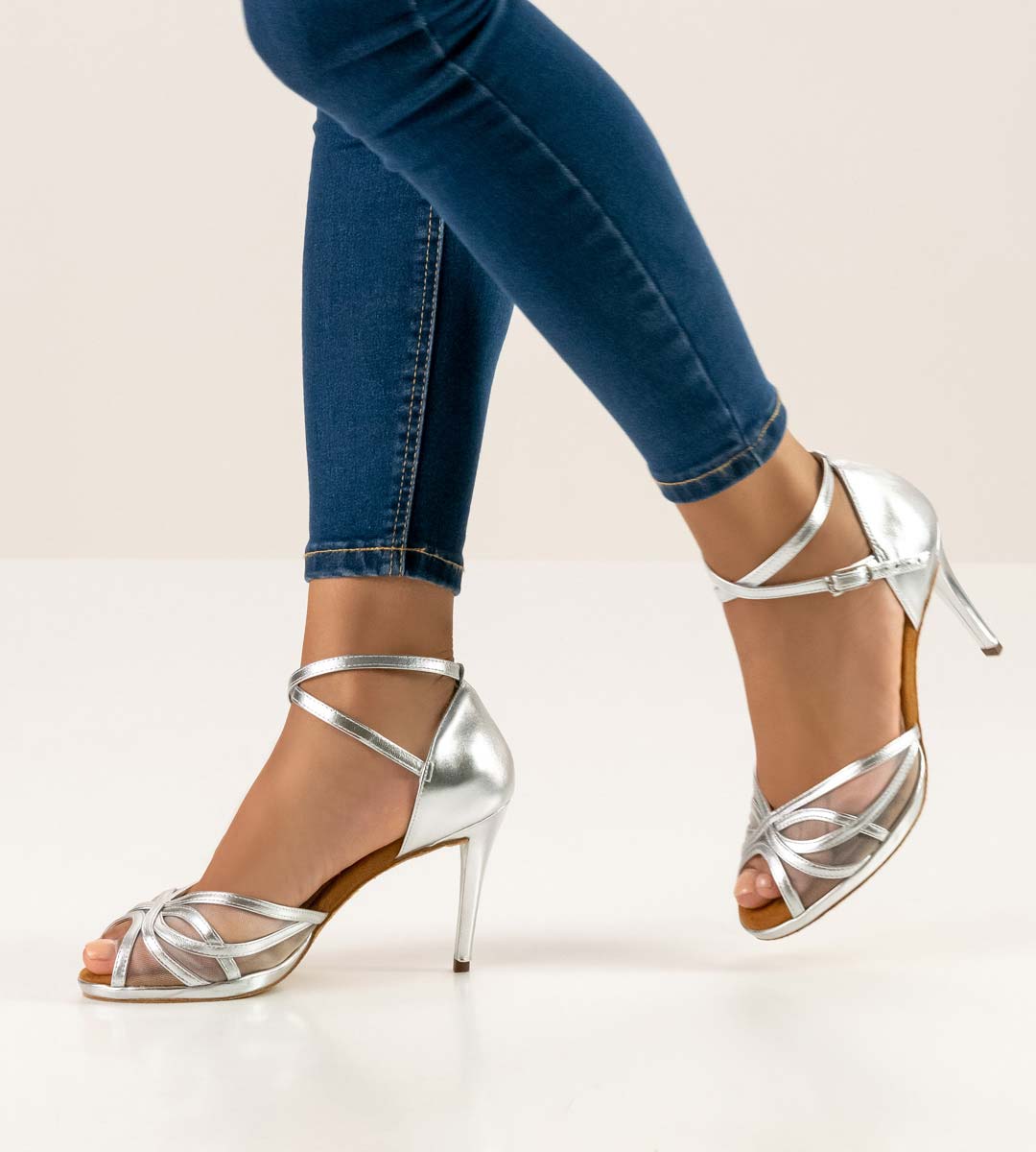 950 Anna Kern Plateau Damentanzschuh in silber