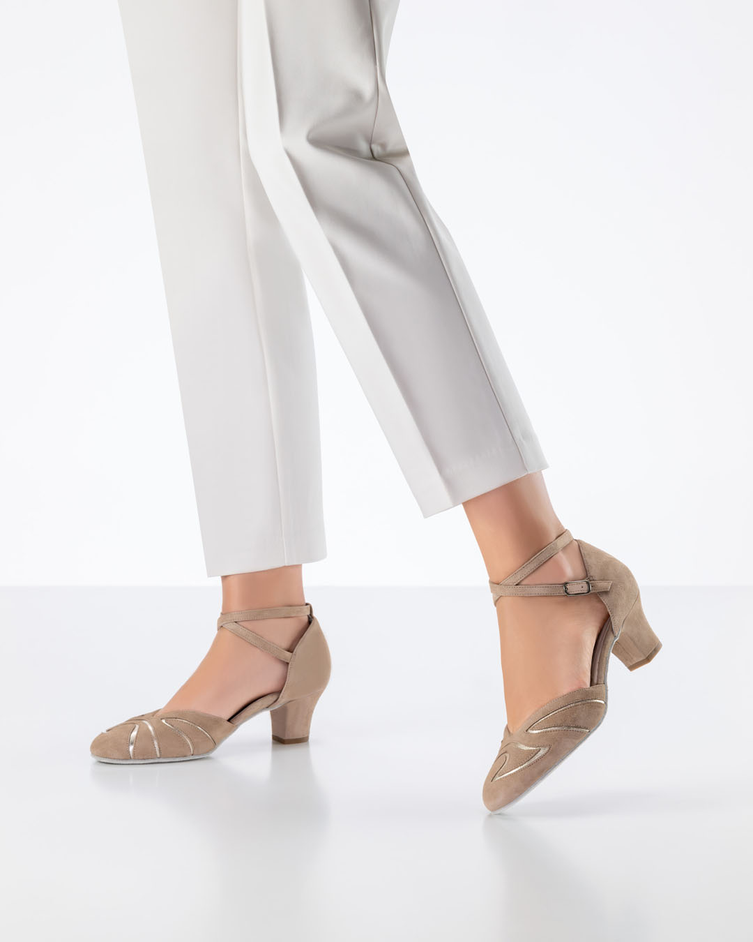 Zapatos de baile en color beige dorado de Werner Kern