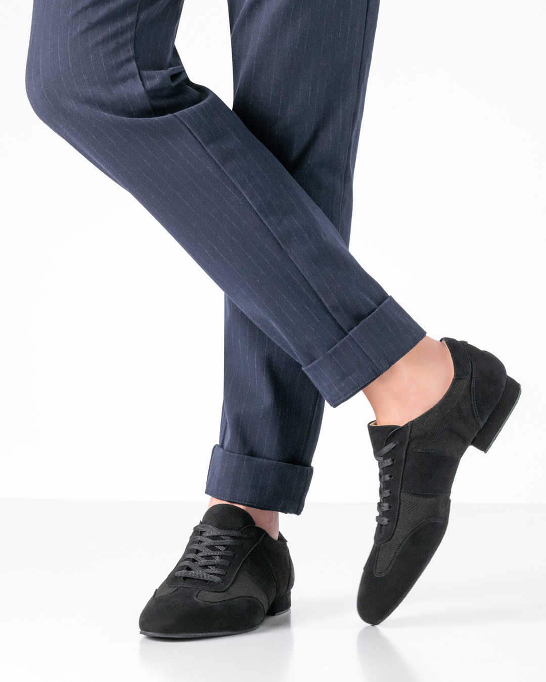 Super flexibler Herrentanzsneaker in schwarzem Velourleder von Werner Kern