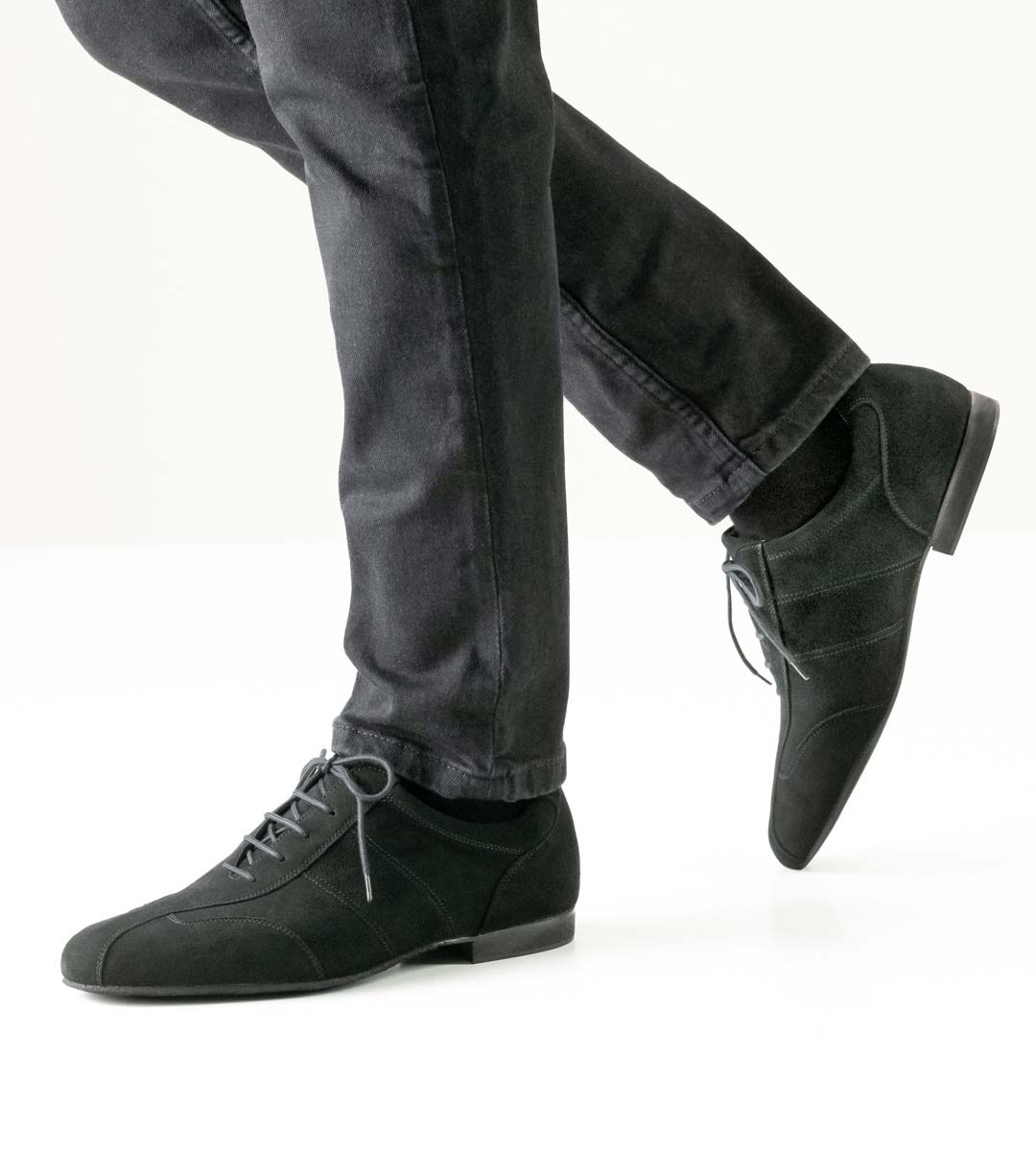 Cuneo Sneaker Herrentanzschuh von Werner Kern in schwarz