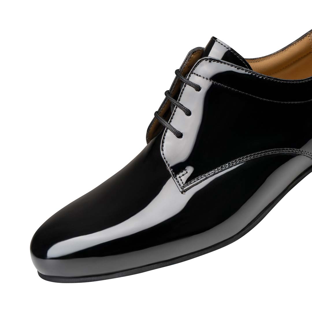 Arezzo Detailansicht von vorne vom Werner Kern Herrentanzschuh für Latein